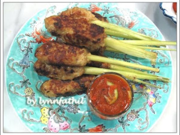 Recipe Sate lilit bali with sambal jeruk / wrapped balinese satay with spicy lemon dip