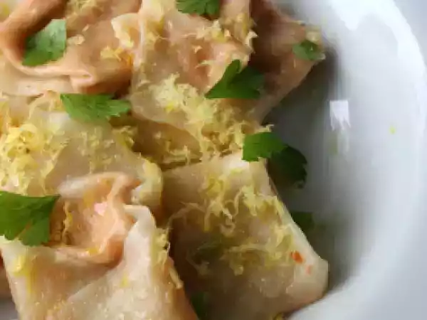 Recipe Shortcut tortellini filled with ricotta, roasted peppers, and leeks