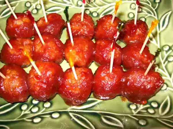 Recipe Cranberry cocktail meatballs