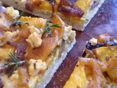 Recipe Vegan roasted butternut squash and red onion pizza with the very best vegan pizza crust