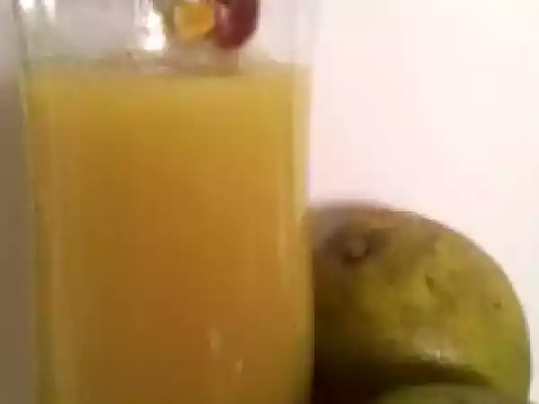 Recipe Fresh homemade golden apple juice - it's a bajan delight!