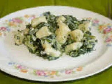 Gnocchi with spinach and Feta cheese