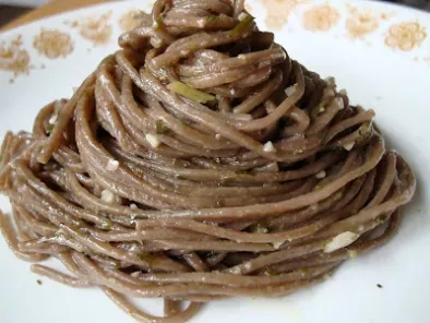 Recipe Soba noodles with a butter garlic sauce