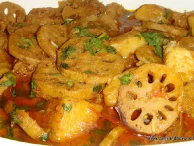 Recipe Curried lotus roots with potatoes - kamal kakdi aur aloo ki subzi