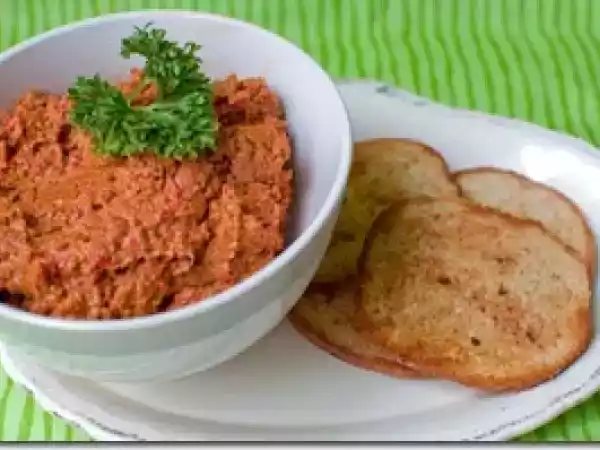 Recipe Muhammara (turkish spicy walnut dip)