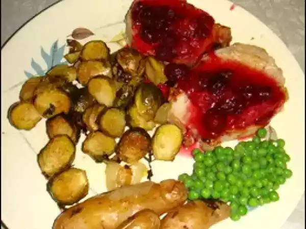 Recipe Maple sugar & ginger roast pork with pomegranate clementine cranberry sauce