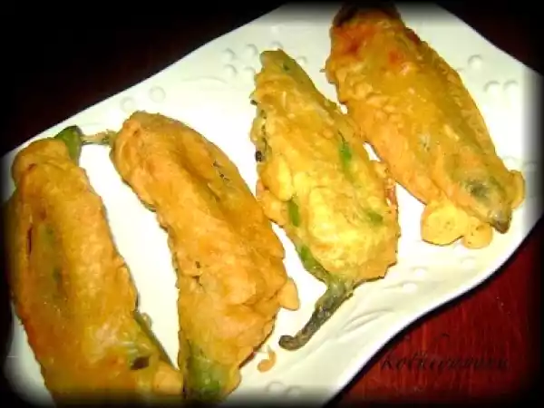 Recipe Mulaku bajji /chilly /banana - pepper fritters
