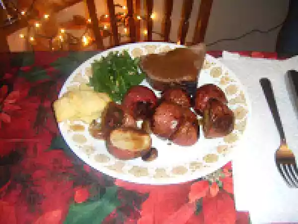 Recipe Oven baked roast beef, made with roasted potatoes and pearl onions