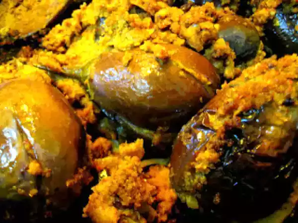 Recipe Stuffed brinjal/egg plant, ennegayi palya