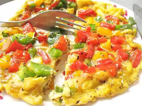 Recipe Tri-color bell peppers omelette