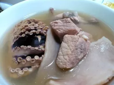 Recipe Pork rib soup with lotus seeds and huai shan