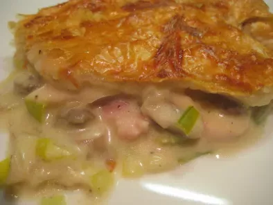 Recipe Chicken, bacon, mushroom and leek pie