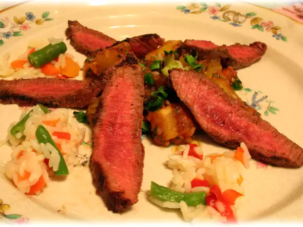 Recipe Flat iron steak with pineapple salsa