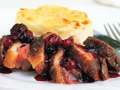 Recipe Duck breasts with berries
