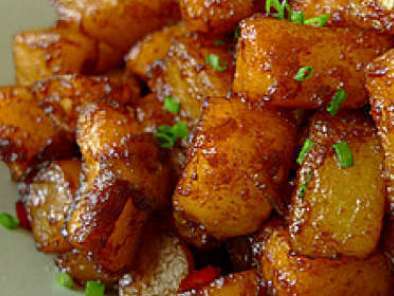 Recipe Spicy tamarind poatoes