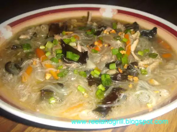 Recipe Bihongke or sotanghon soup (bean thread or glass noodle soup)
