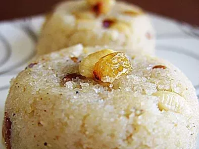 Recipe Sooji halwa / nuts & semolina pudding - repost