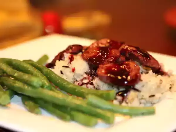 Recipe Grilled quail with blackberry sauce