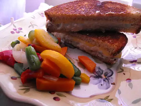 Recipe Creamy homestyle tuna melts