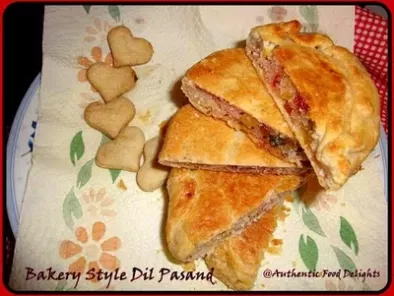 Recipe Bakery style dil pasand( sweet puffs filled with coconut and tuti-fruity)