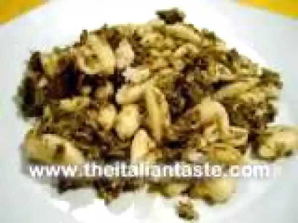 Recipe The Italian art of cooking pasta: cavatelli with broccoli and crab meat