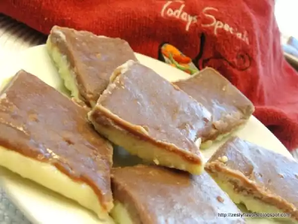 Recipe Microwave cooking--- yummy double layered chocolate burfi!!
