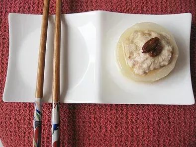 Recipe Steamed hairy gourd with meat stuffing