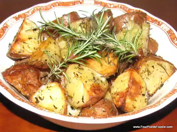 Recipe Simple side: herb roasted new potatoes