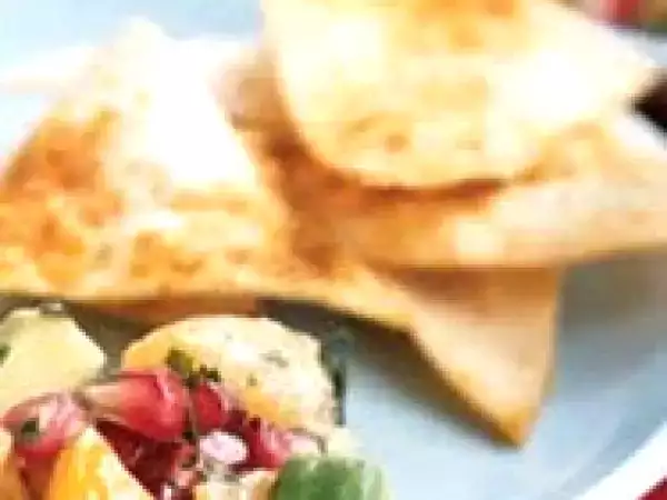 Recipe Spring pomegranate salsa and baked seasoned chips