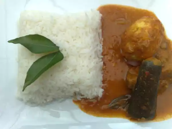 Recipe Spicy egg curry- malaysian style!!!