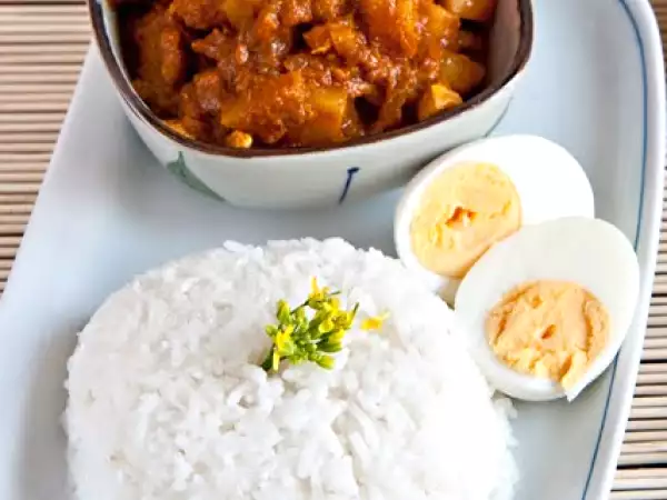 Recipe Chicken and potato curry with rice