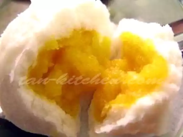 Recipe Custard cream buns (sa-la-pao sai cream)