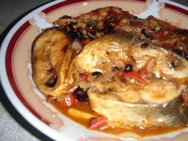 Recipe Bangus sa tausi (milkfish braised in tomato and black beans)
