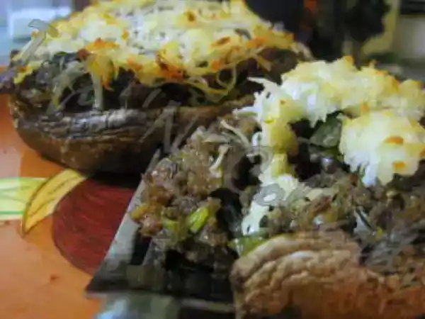 Recipe Stuffed portobello mushrooms