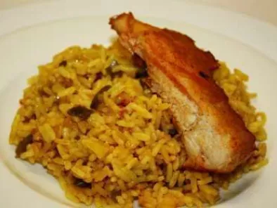 Recipe South african yellow rice with baked chicken breast