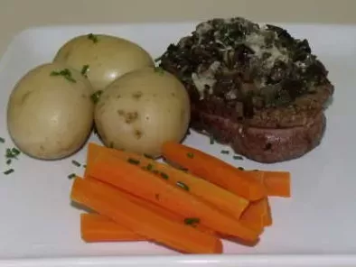 Recipe Beef fillet with a gratin of mushrooms (gordon ramsay)