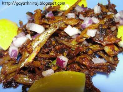 Recipe Spicy anchovis/nethallu curry