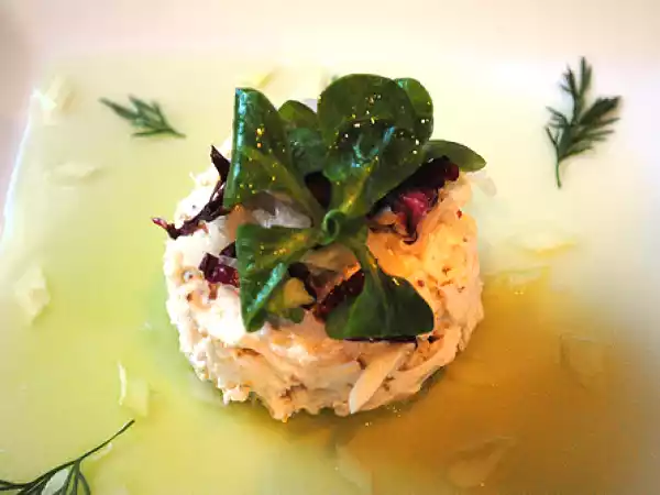 Recipe French laundry crab: crab salad with cucumber jelly, grainy mustard vinaigrette and mache