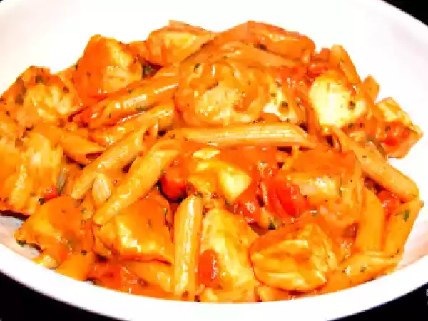 Recipe Salmon penne with vodka sauce