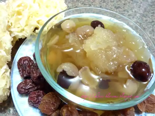 Recipe White fungus w/ rock sugar dessert