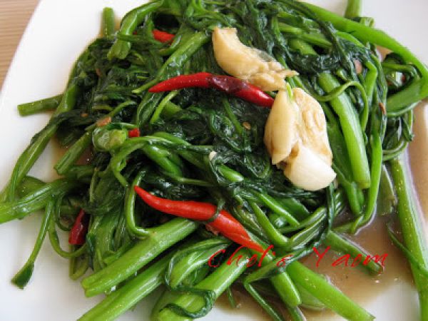 Recipe Stir-fried water spinach with salted soya bean