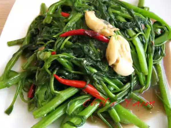 Recipe Stir-fried water spinach with salted soya bean