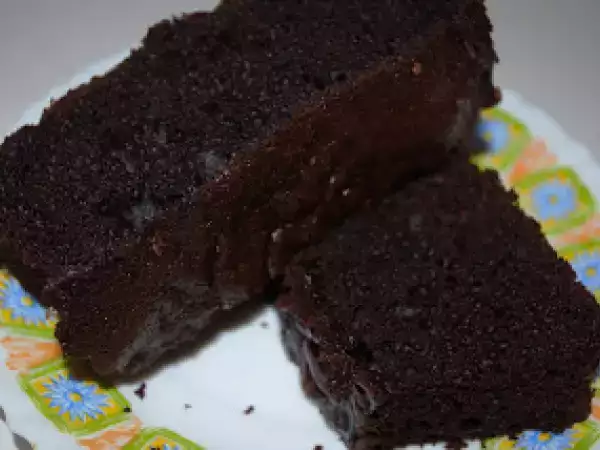 Recipe Moist dark chocolate cake (eggless)