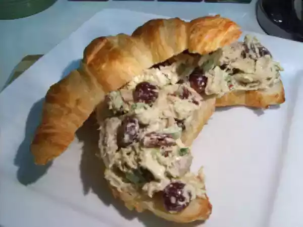 Recipe Chicken salad croissants