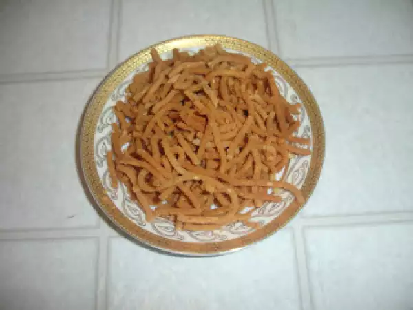 Recipe 3 flour (rice flour, urad dal flour, roasted chana dal flour) jantikalu