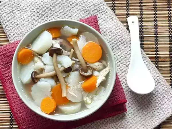 Recipe Nagaimo (mountain yam) chicken soup -