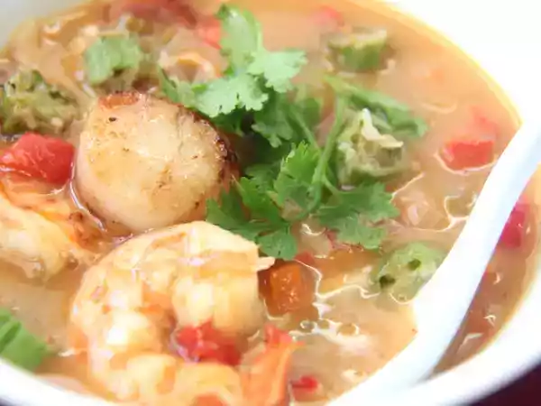 Recipe Bobby flay's seafood gumbo