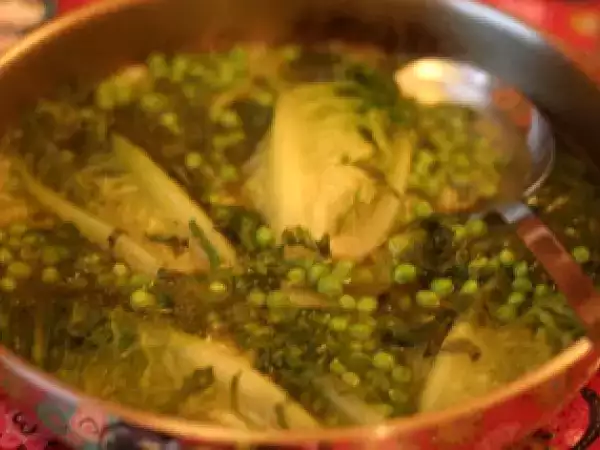 Recipe Braised lettuce with peas and mint