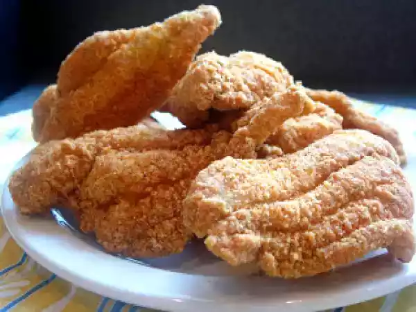 Recipe Southern oven-fried catfish with tarter sauce & buttermilk coleslaw