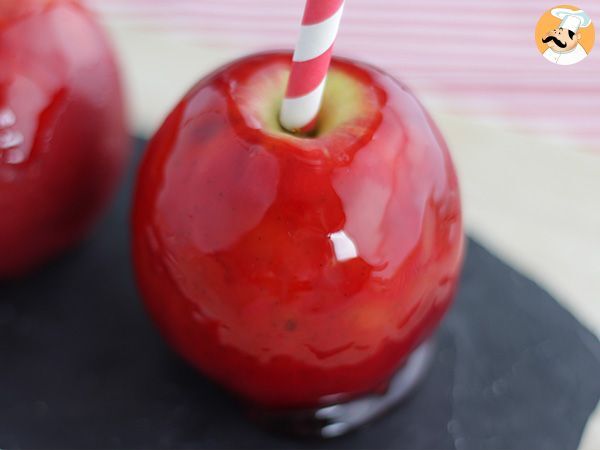 Candy apples - video recipe ! - Recipe Petitchef